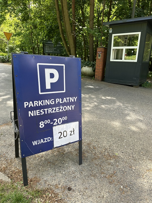 parking jezioro strzeszyńskie